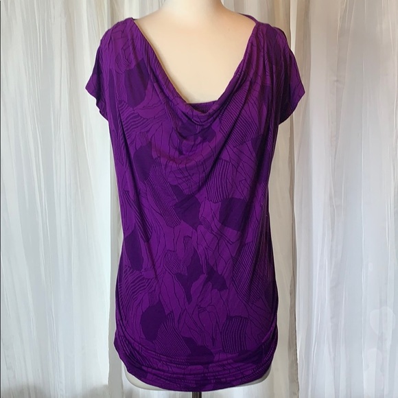 Liz Lange for Target Tops - Liz Lange maternity nursing friendly size medium